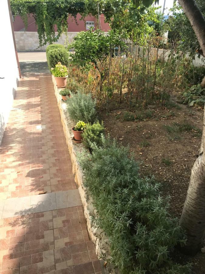 Apartments Milka Trogir Luaran gambar