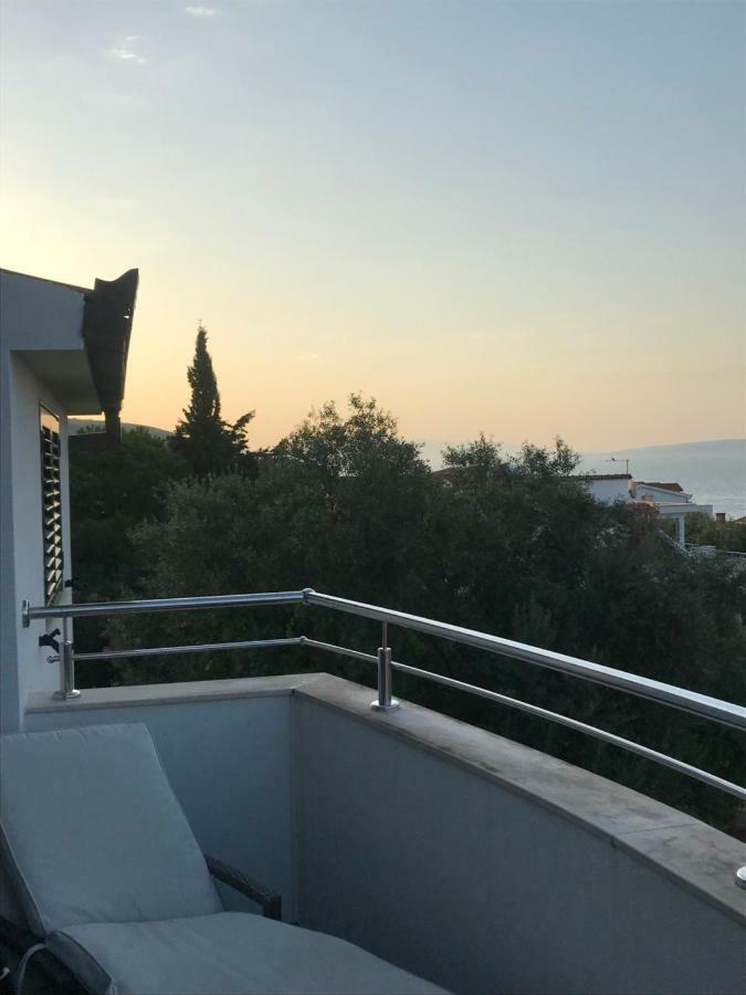 Apartments Milka Trogir Luaran gambar